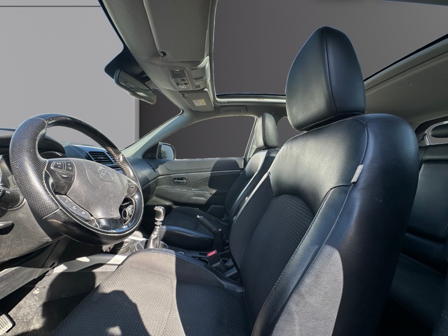 CITROEN d'occasion C4 AIR CROSS 1.6 HDI 115 4X4 CONFORT de 2014 Salon