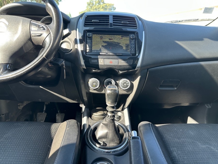 CITROEN d'occasion C4 AIR CROSS 1.6 HDI 115 4X4 CONFORT de 2014 Salon