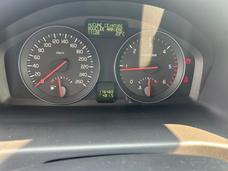 VOLVO d'occasion S40 VOLVO S40 1.6 D DRIVE 110 START STOP MOMENTUM de
