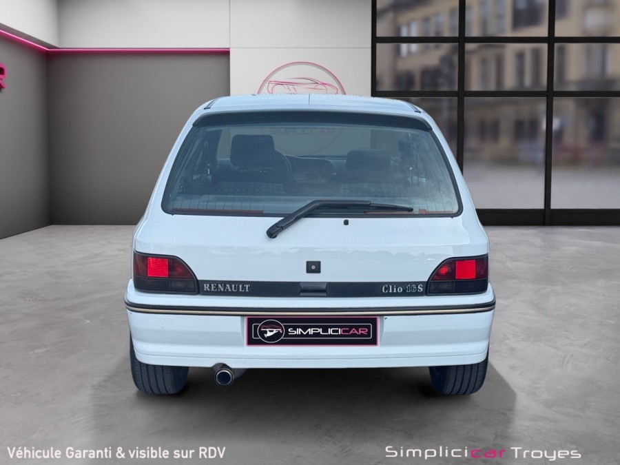 RENAULT d'occasion CLIO 16S de 1991 Troyes (10)﻿
