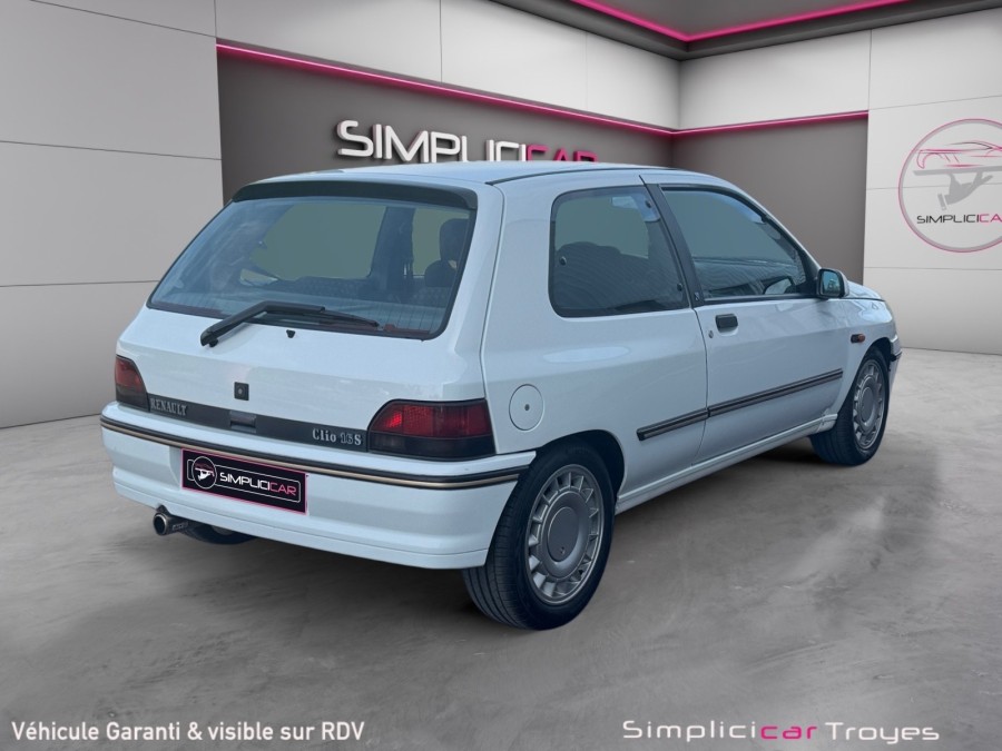RENAULT d'occasion CLIO 16S de 1991 Troyes (10)﻿