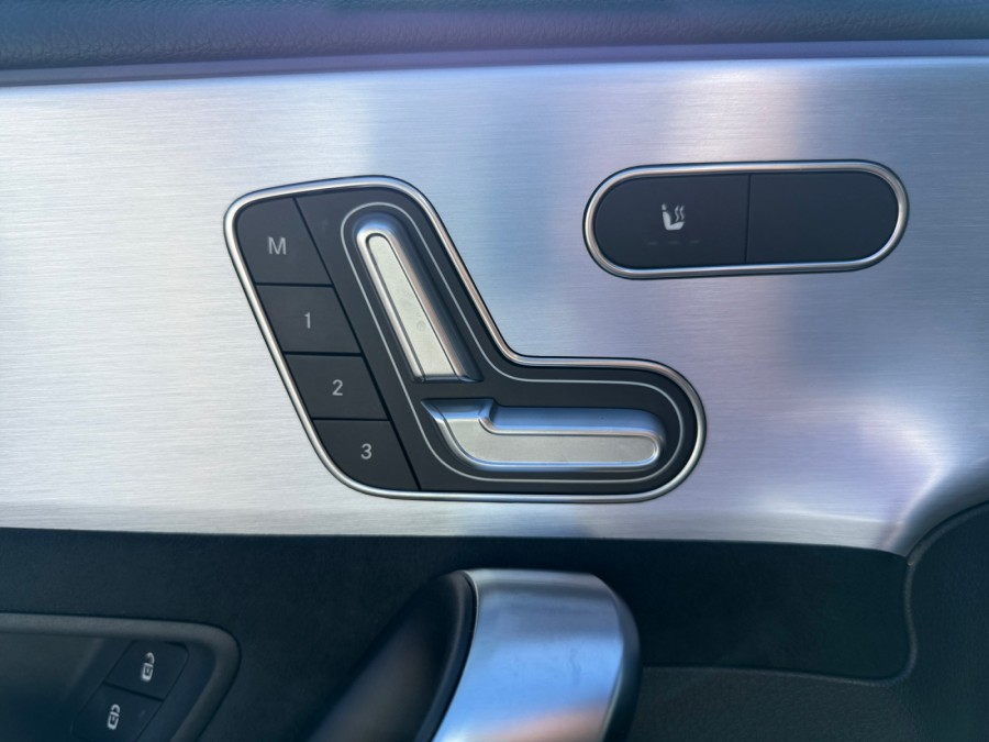 MERCEDES d'occasion CLASSE A IV A250 E BUSINESS LINE 8G-DCT de 2020