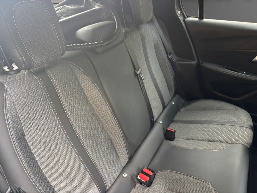 PEUGEOT d'occasion 208 II 1.2 HYBRID 100 AUTO ECOLE E-DCS de 2024