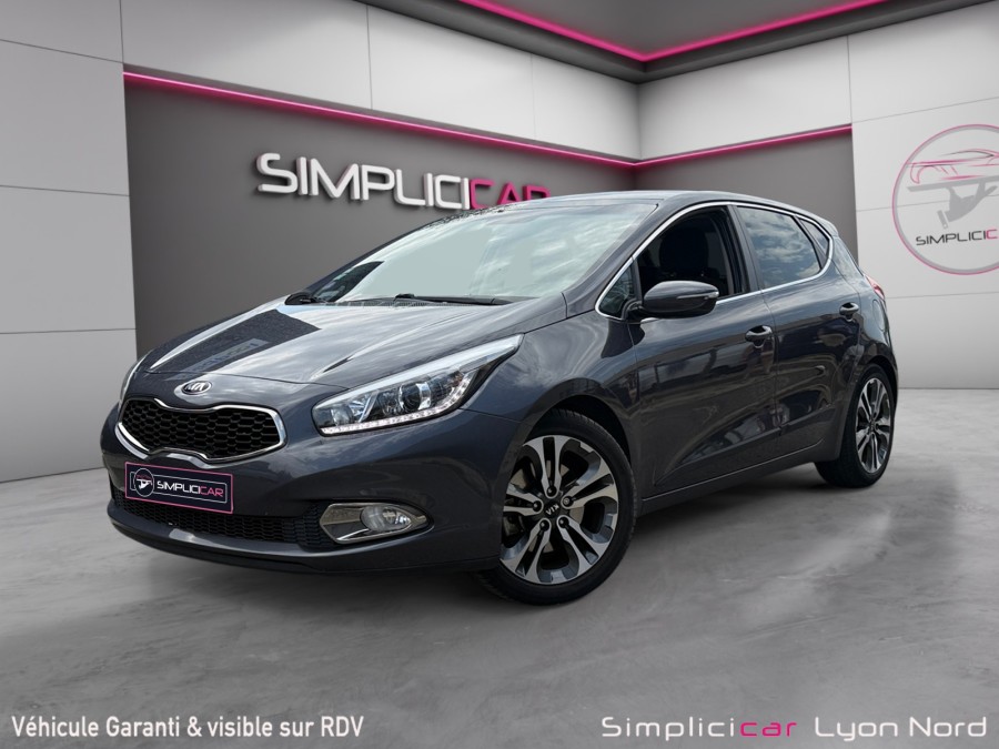 KIA d'occasion CEED 1.6 GDI 135 PREMIUM de 2015 Lyon Nord (69)﻿