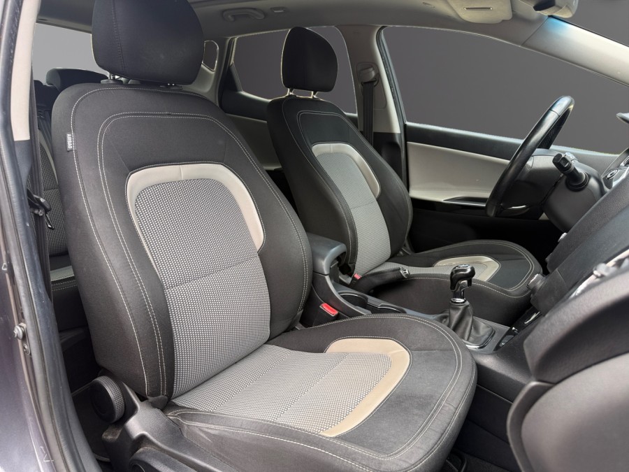 KIA d'occasion CEED 1.6 GDI 135 PREMIUM de 2015 Lyon Nord (69)﻿