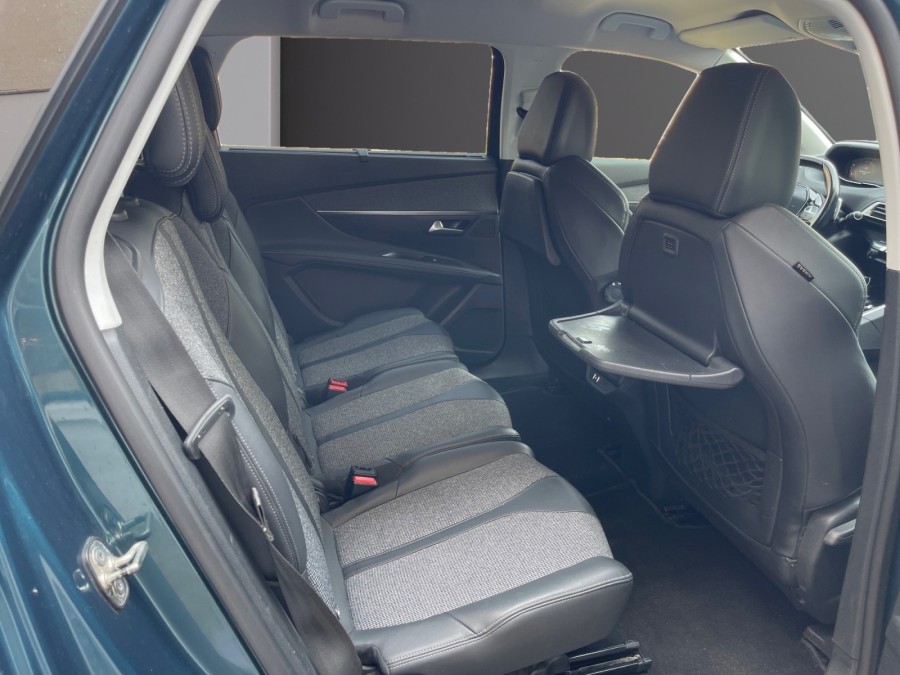 PEUGEOT d'occasion 5008 II 1.2 PURETECH 130 ALLURE EAT8 de 2018 La