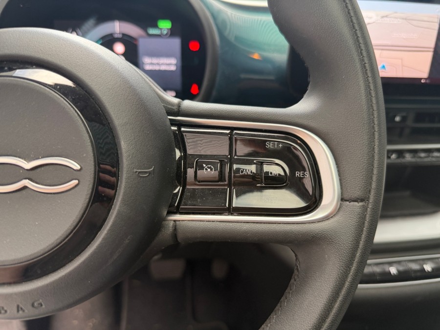 FIAT d'occasion 500 e 118ch Icône Plus de 2022 Nîmes (30)﻿