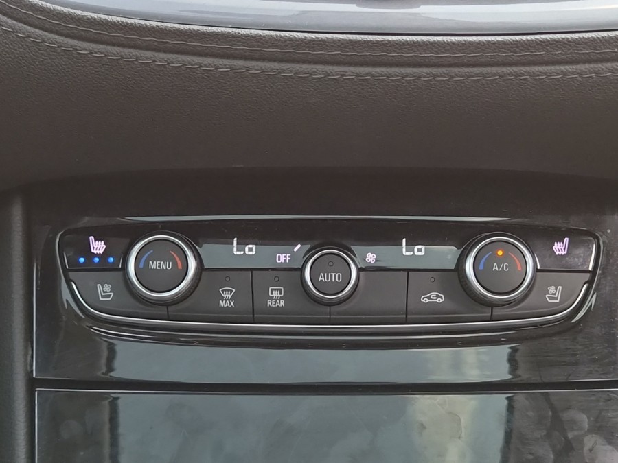 OPEL d'occasion GRANDLAND X 1.6 DIESEL 120 INNOVATION AUTO de 2017