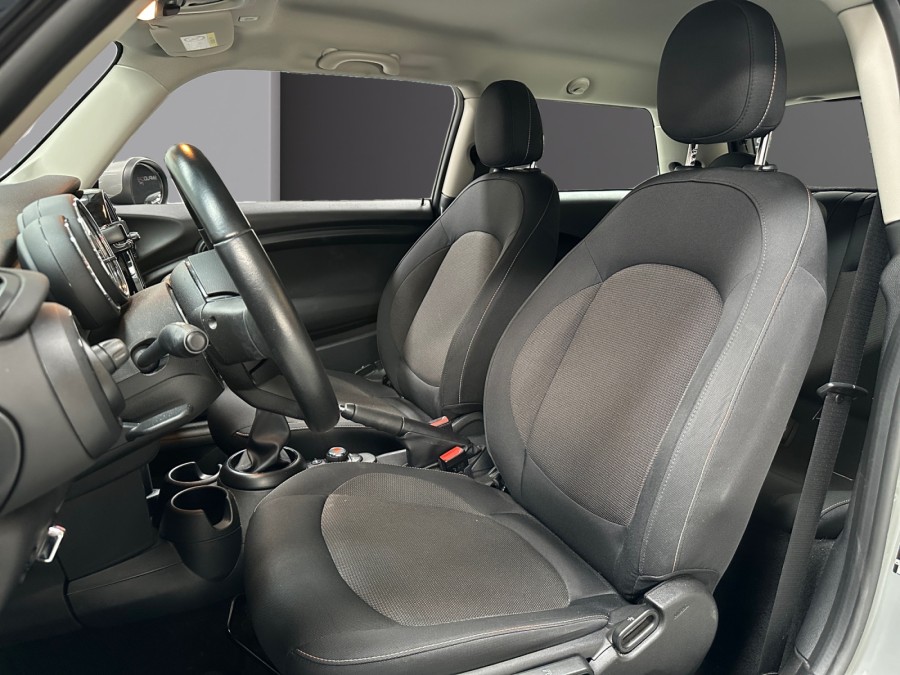 MINI d'occasion MINI 3 PORTES 1.5 ONE 75 de 2022 Lorient (56)﻿