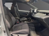 TOYOTA d'occasion COROLLA 1.8 122H ACTIVE AUTO de 2022 Magny-en-Vexin