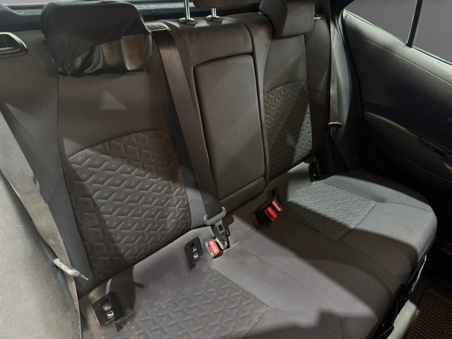 TOYOTA d'occasion COROLLA 1.8 122H ACTIVE AUTO de 2022 Magny-en-Vexin