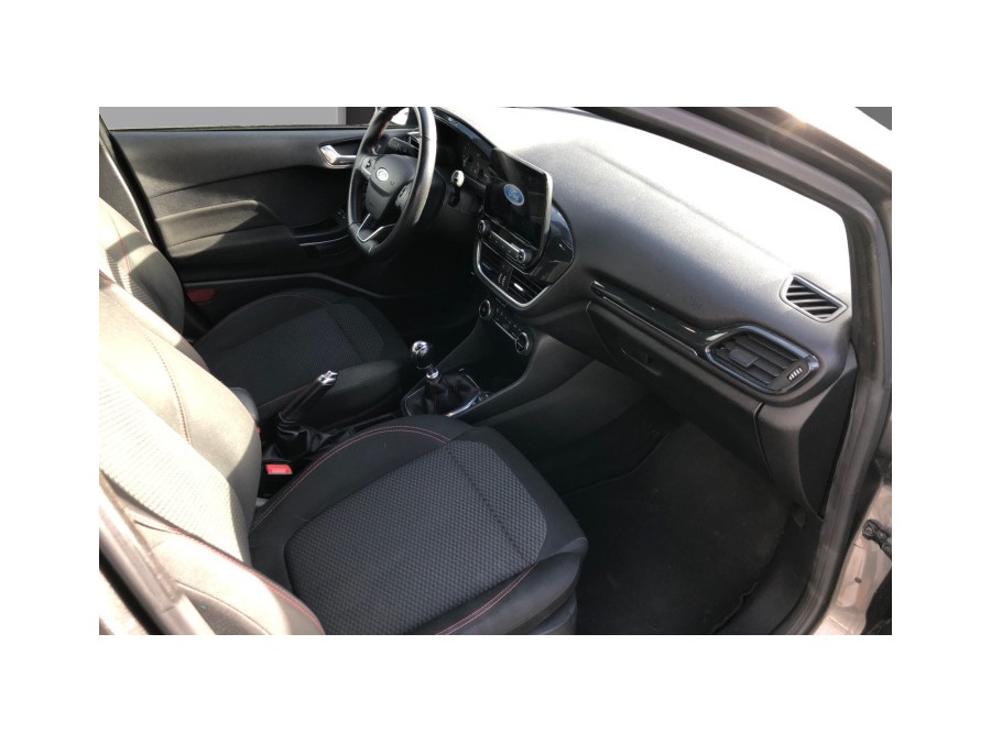 FORD d'occasion FIESTA 1.0 ECOBOOST 100 BUSINESS NAV de 2019 Royan