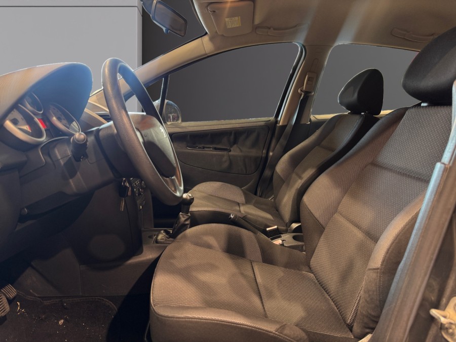 PEUGEOT d'occasion 207 1.4 HDi70 FAP Active 5p de 2009 Narbonne (11)﻿