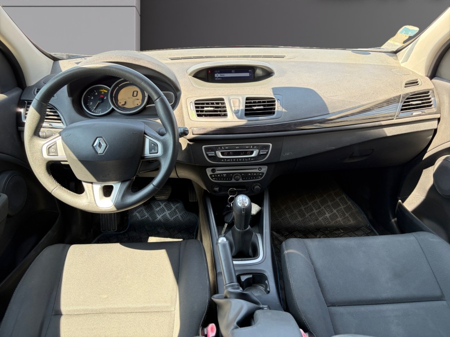 RENAULT d'occasion MEGANE III 1.5 DCI 90 FAP EXPRESSION de 2011