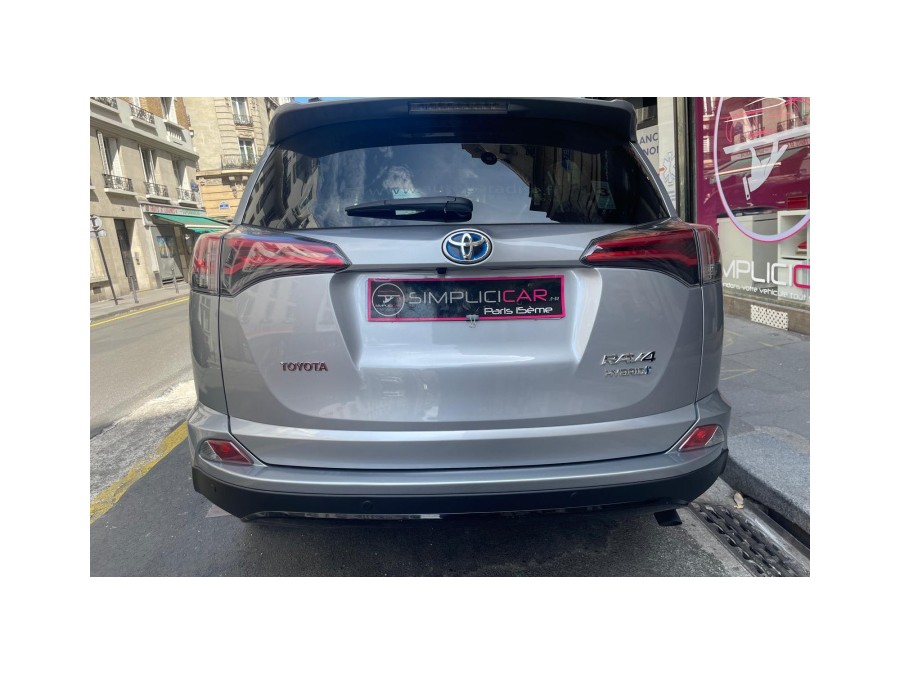 TOYOTA d'occasion RAV4 HYBRIDE 2WD DESIGN BUSINESS de 2017 Paris 15