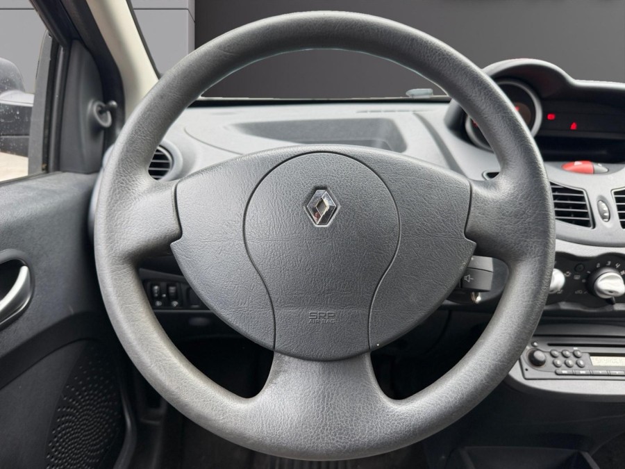 RENAULT d'occasion TWINGO 1.2 LEV 16v 75ch Authentique eco² de 2010