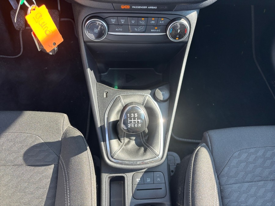 FORD d'occasion FIESTA 1 FLEXIFUEL 95 TITANIUM BUSINESS de 2022