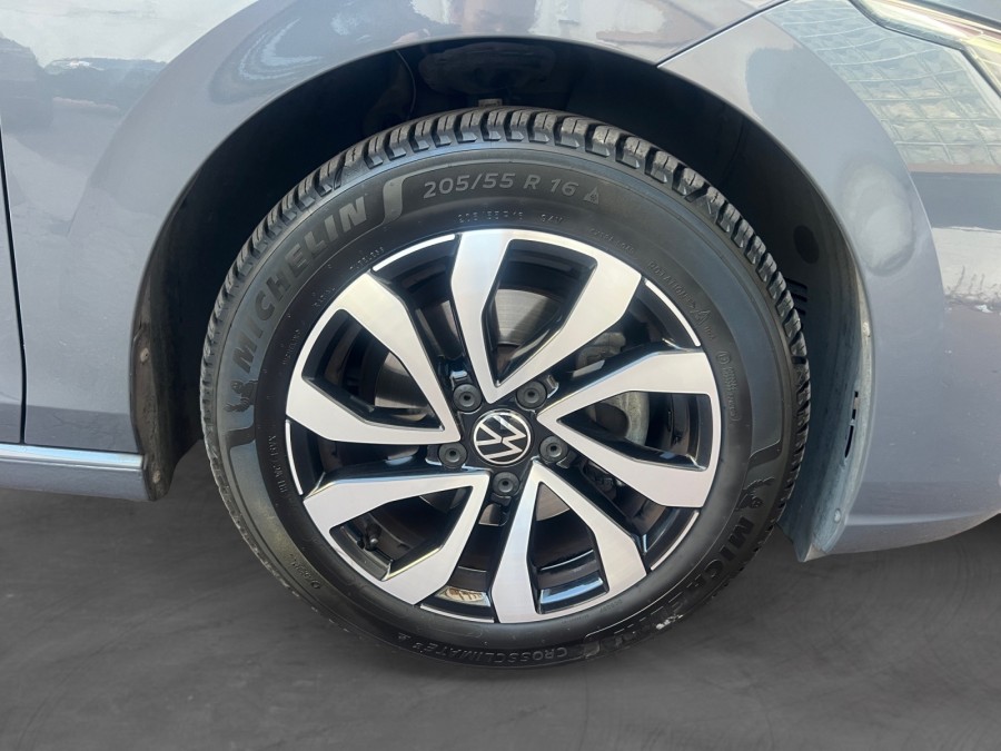 VOLKSWAGEN d'occasion GOLF VIII 2 TDI 150 Active DSG AUTO de 2021 Le