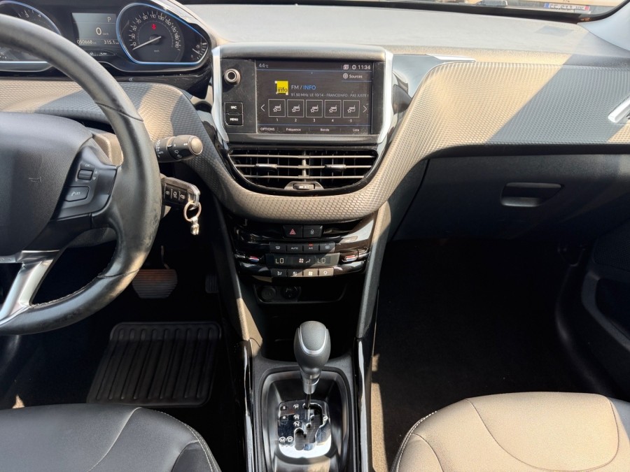 PEUGEOT d'occasion 2008 1.2 PURE TECH 110 ALLURE EAT de 2017 St