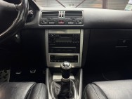 VOLKSWAGEN d'occasion GOLF R32 de 2002 Pau (64)﻿