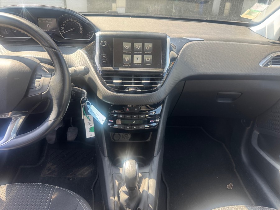 PEUGEOT d'occasion 208 110ch Allure S&S 5p de 2016 Orgeval Verneuil