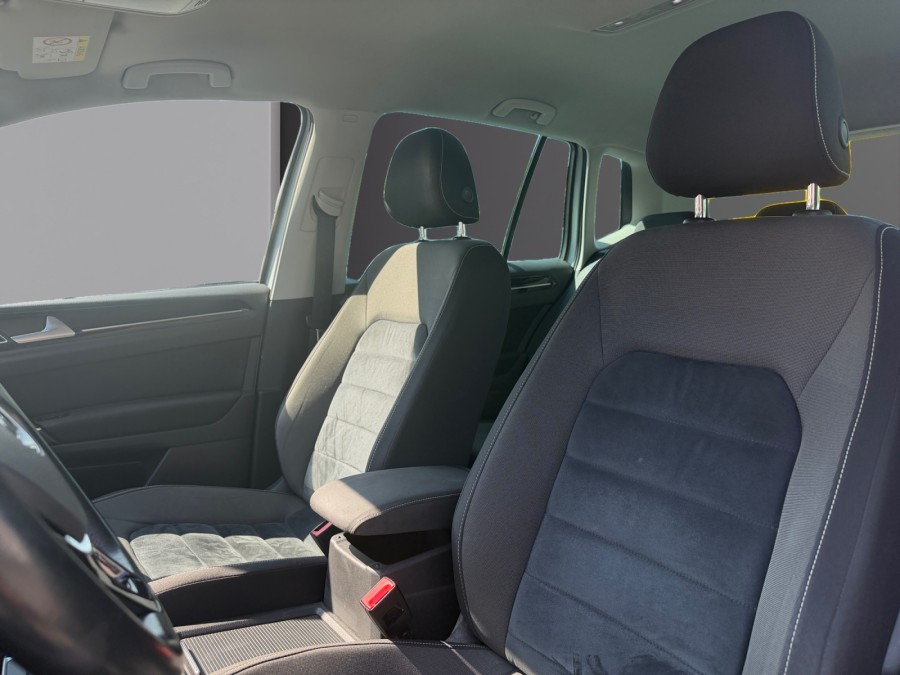 VOLKSWAGEN d'occasion Golf Sportsvan 1.4 TSI 150ch BlueMotion