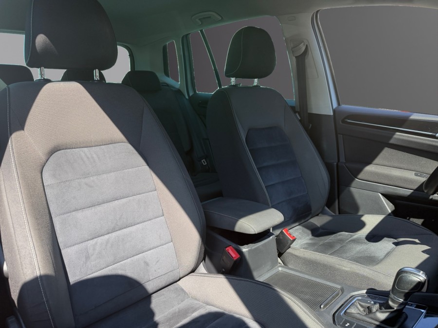 VOLKSWAGEN d'occasion Golf Sportsvan 1.4 TSI 150ch BlueMotion