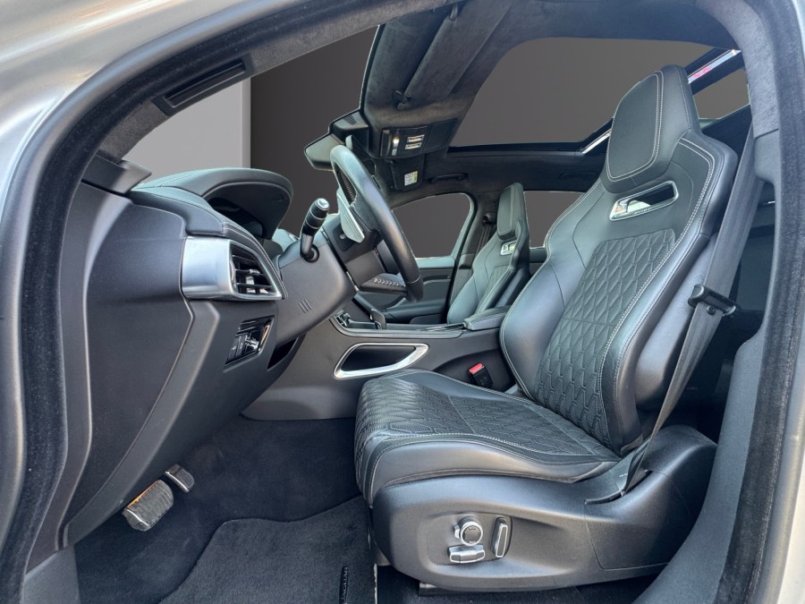 JAGUAR d'occasion FPACE 5 V8 SUPERCHARGED 550 SVR AUTO de 2019 Vannes