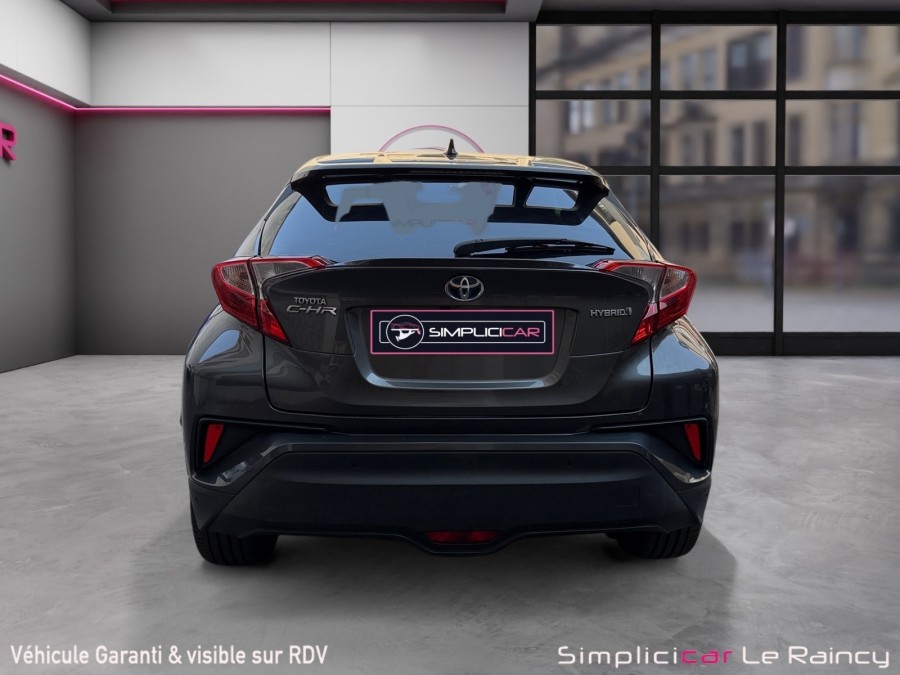 TOYOTA d'occasion CHR 1.8 HYBRIDE 122H DYNAMIC AUTO de 2018 Le Raincy