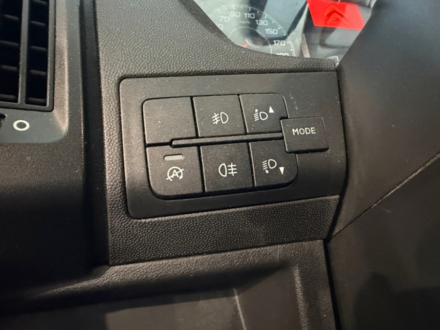CITROEN d'occasion JUMPER 33 L2H2 2.2 BLUE HDI 140 CONTROL de 2020