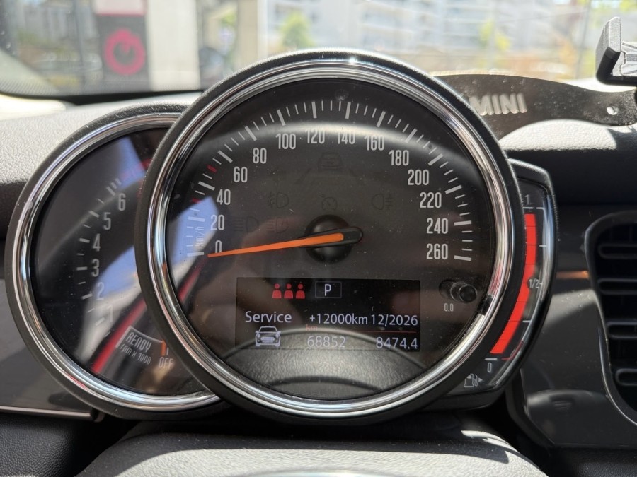 MINI d'occasion MINI 5 PORTES 1.5 COOPER 136 CAMDEN AUTO de 2021
