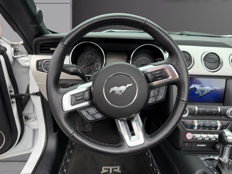 FORD d'occasion MUSTANG 5 V8 421 GT CONVERTIBLE AUTO de 2017