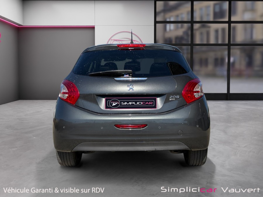 PEUGEOT d'occasion 208 1.6 e-HDi FAP Féline 4cv 5p de 2015 Vauvert