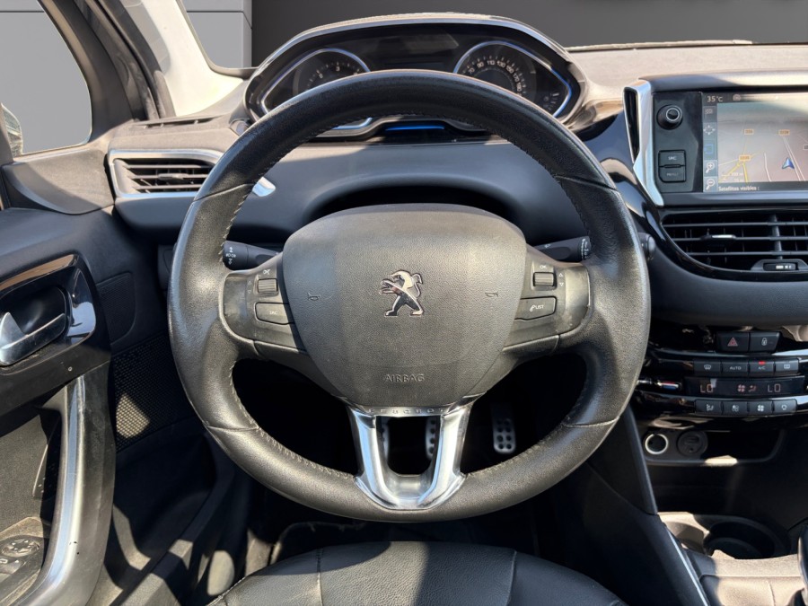 PEUGEOT d'occasion 208 1.6 e-HDi FAP Féline 4cv 5p de 2015 Vauvert