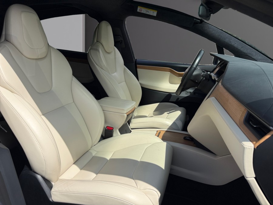 TESLA d'occasion MODEL X DUAL MOTOR AWD de 2019 Caen (14)﻿