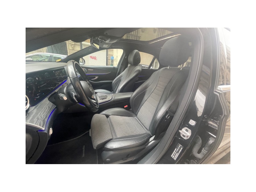MERCEDES d'occasion CLASSE E V E220 D AMG LINE BA de 2021 Paris 15
