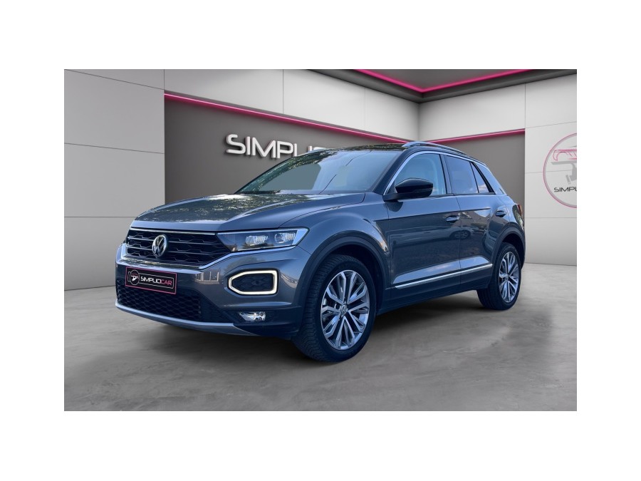 VOLKSWAGEN d'occasion T-ROC 2 TDI 150 IQ DRIVE DSG AUTO de 2019