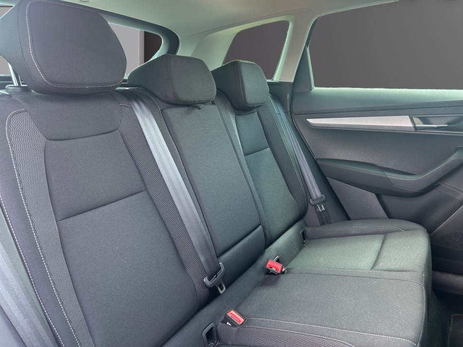 SKODA d'occasion KAROQ 1.6 TDI 116 AMBITION DSG AUTO de 2024 Evreux