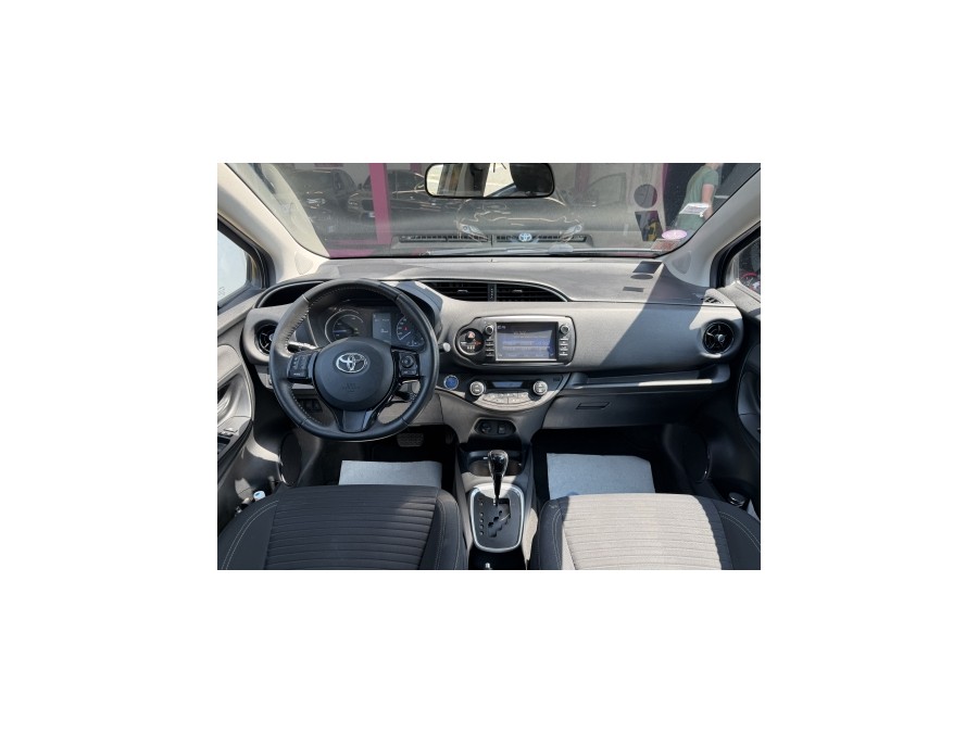 TOYOTA d'occasion YARIS 100h Dynamic Business 5p de 2017 Villebon Sur