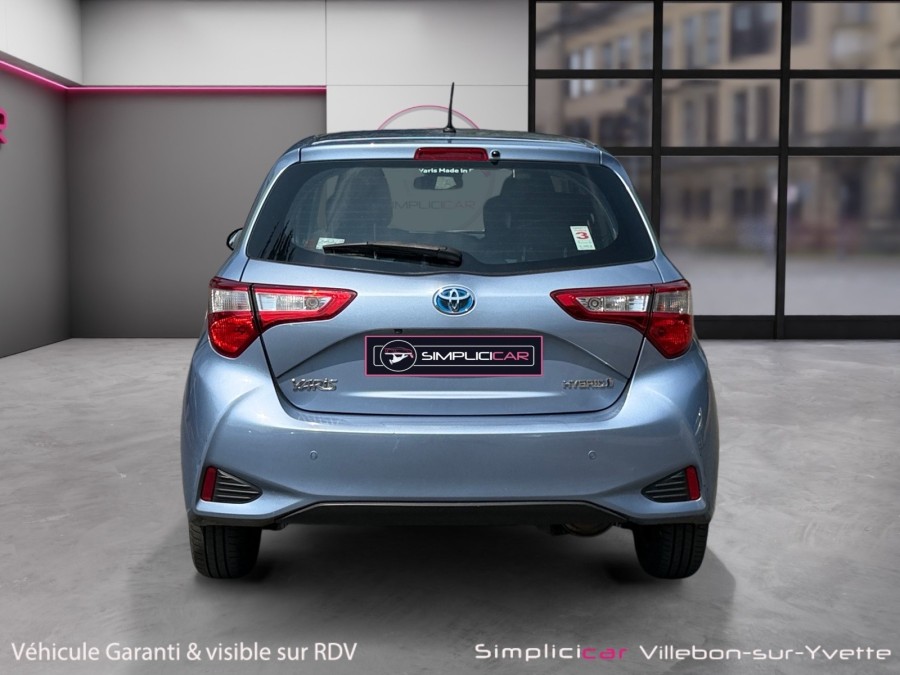TOYOTA d'occasion YARIS 100h Dynamic Business 5p de 2017 Villebon Sur