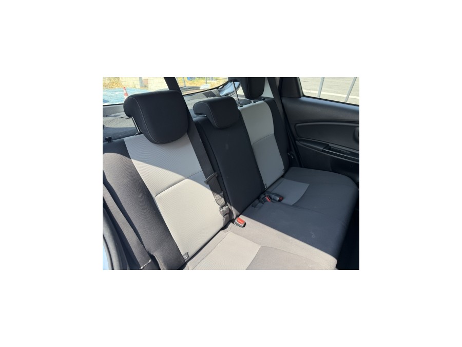 TOYOTA d'occasion YARIS 100h Dynamic Business 5p de 2017 Villebon Sur
