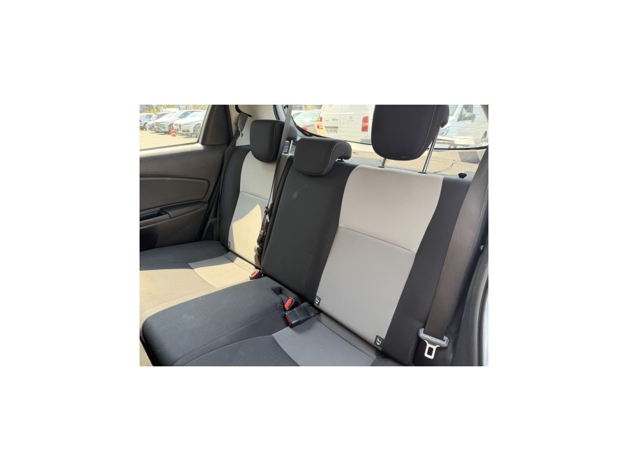 TOYOTA d'occasion YARIS 100h Dynamic Business 5p de 2017 Villebon Sur
