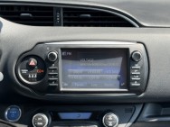 TOYOTA d'occasion YARIS 100h Dynamic Business 5p de 2017 Villebon Sur