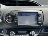 TOYOTA d'occasion YARIS 100h Dynamic Business 5p de 2017 Villebon Sur