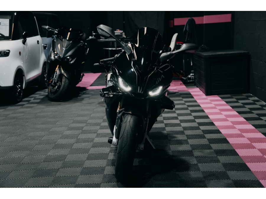 BMW d'occasion S1000RR BMW S1000RR de 2023 Nîmes (30)﻿