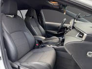 TOYOTA d'occasion COROLLA 1.8 122H DYNAMIC TOURING SPORT de 2021 Caen