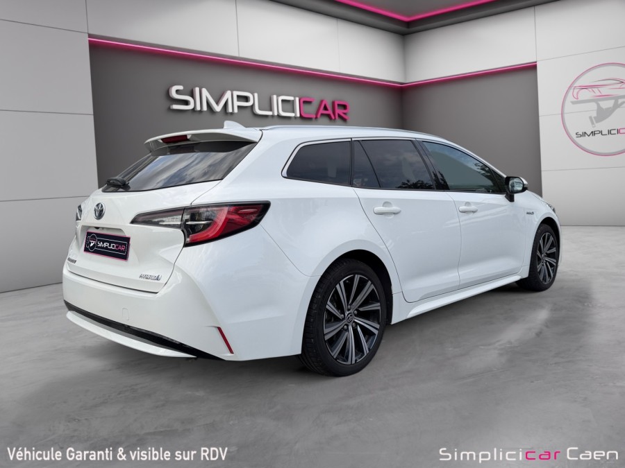 TOYOTA d'occasion COROLLA 1.8 122H DYNAMIC TOURING SPORT de 2021 Caen