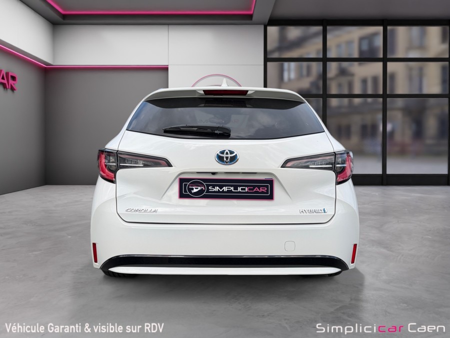 TOYOTA d'occasion COROLLA 1.8 122H DYNAMIC TOURING SPORT de 2021 Caen