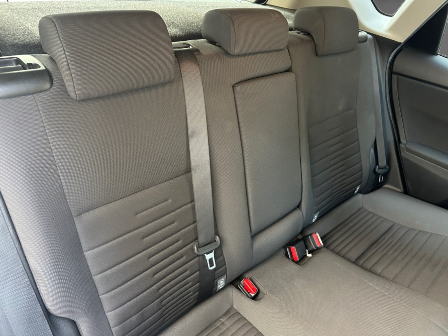 TOYOTA d'occasion AURIS II 1.8 136H DYNAMIC AUTO de 2017 Nîmes (30)﻿