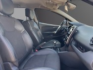 RENAULT d'occasion CLIO IV ESTATE 1.2 TCE 120 INTENS de 2017 Salon de